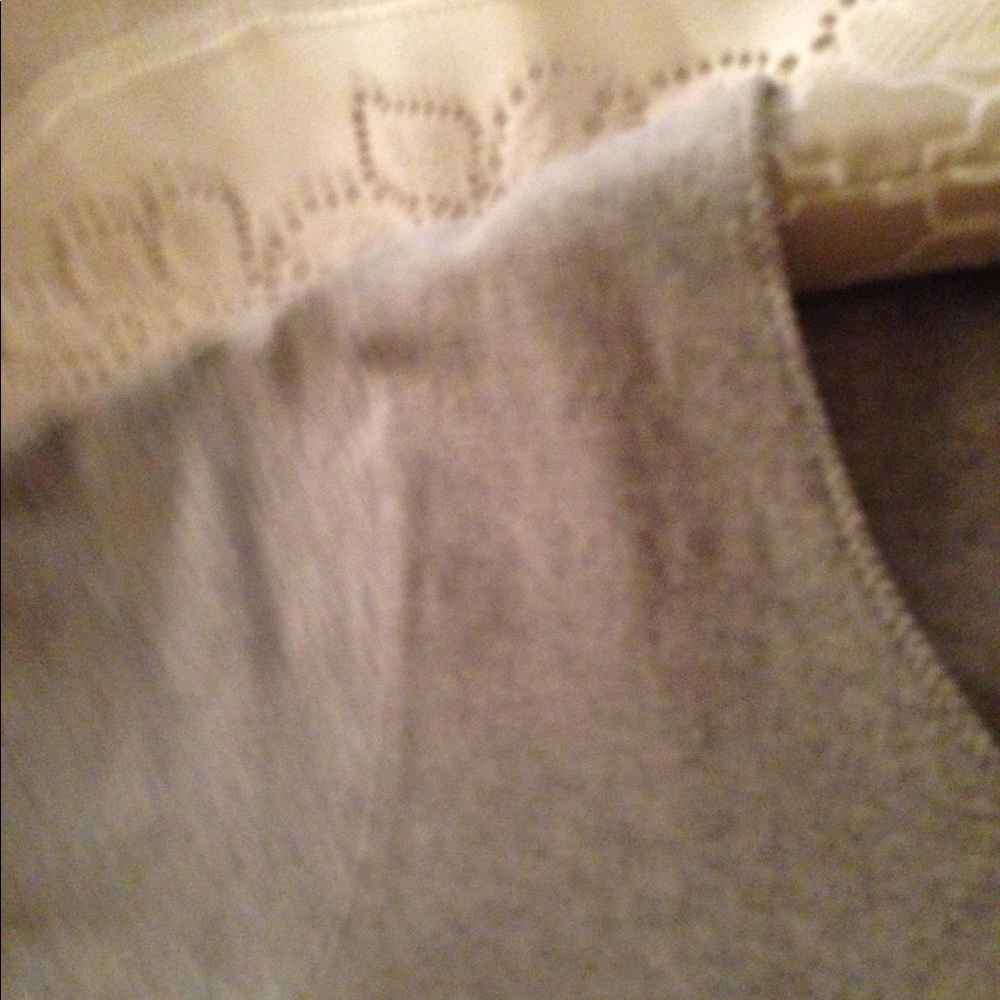 PLEASING PLUS PULLOVER - Picture 2 of 4